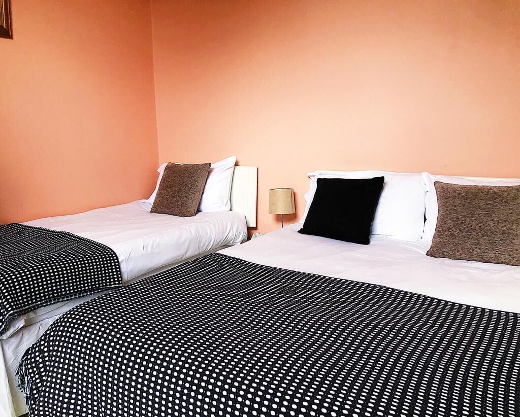 Caspian Hotel London Exterior photo