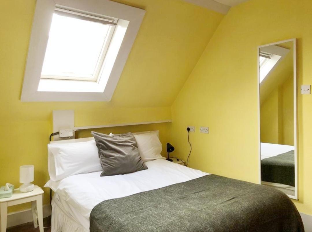 Caspian Hotel London Exterior photo